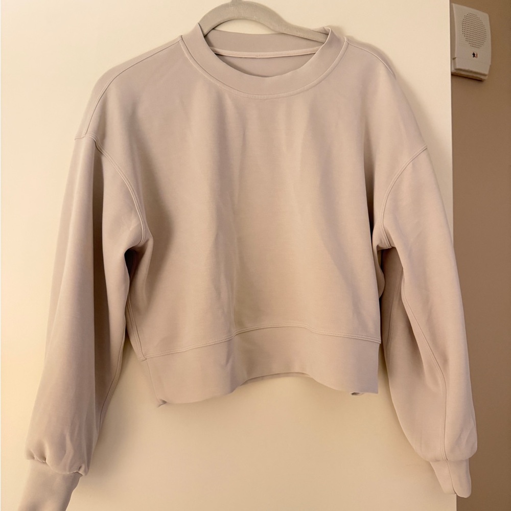 Lululemon Brushed SoftStreme Oversized Crew. Bone. Size 4